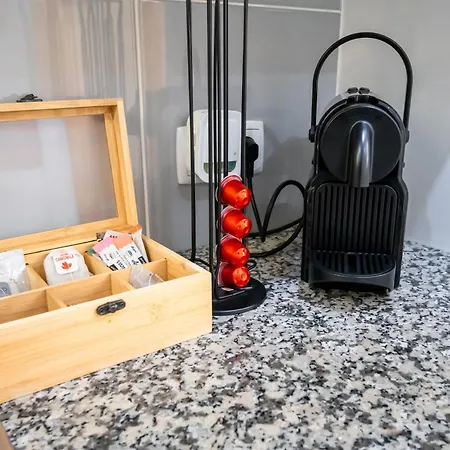 Charming In Wi-fi/ac Apartment *
